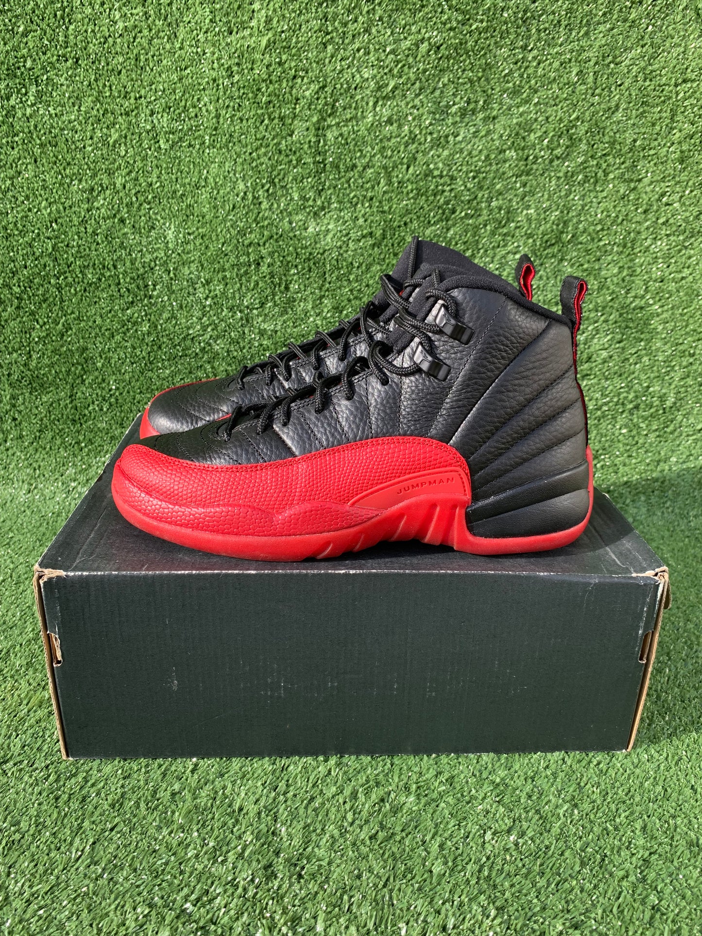 Jordan 12 - Flu Game (GS) [6Y - USED]