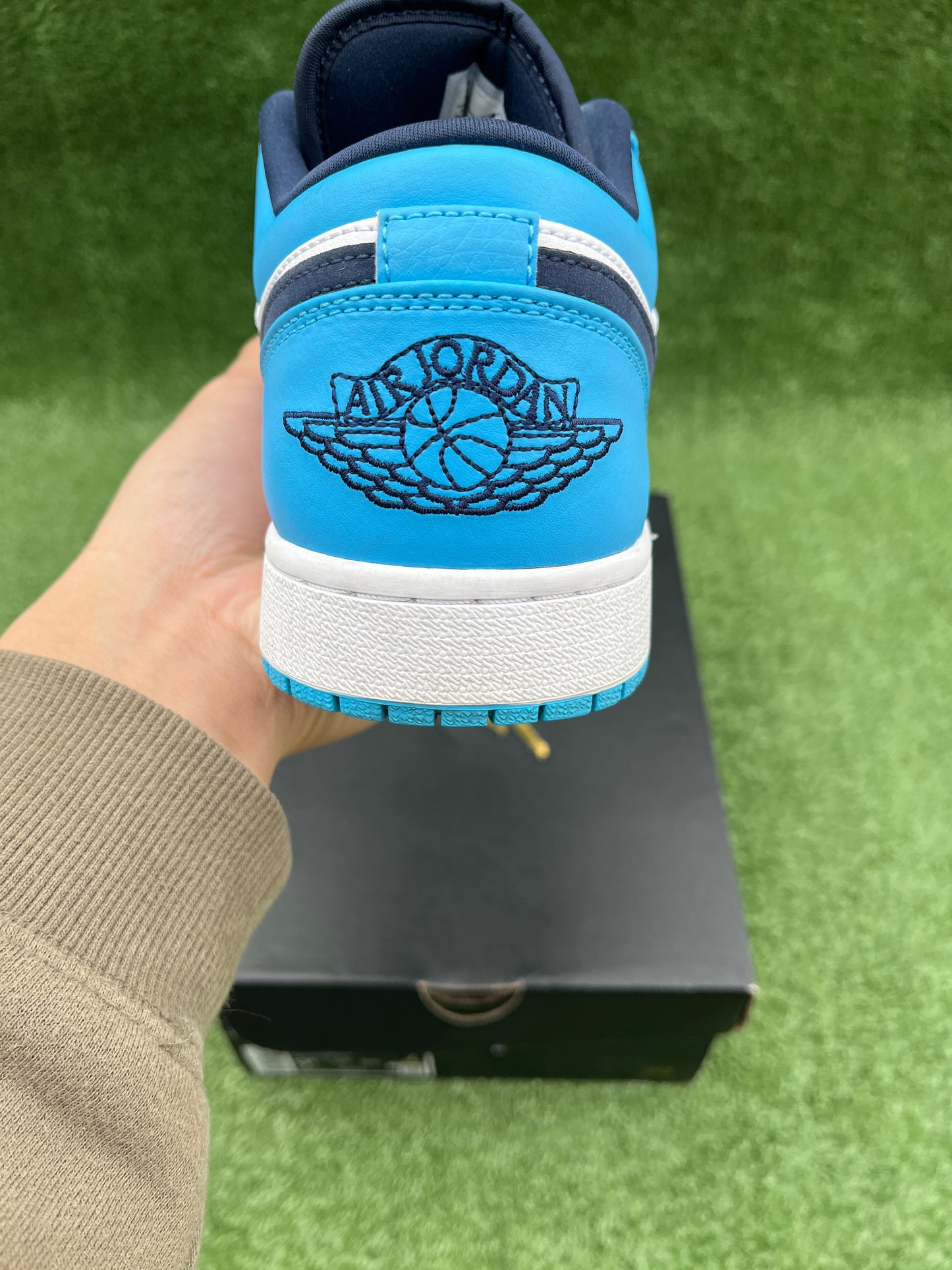 Jordan 1 Low - UNC [US9.5-USED]