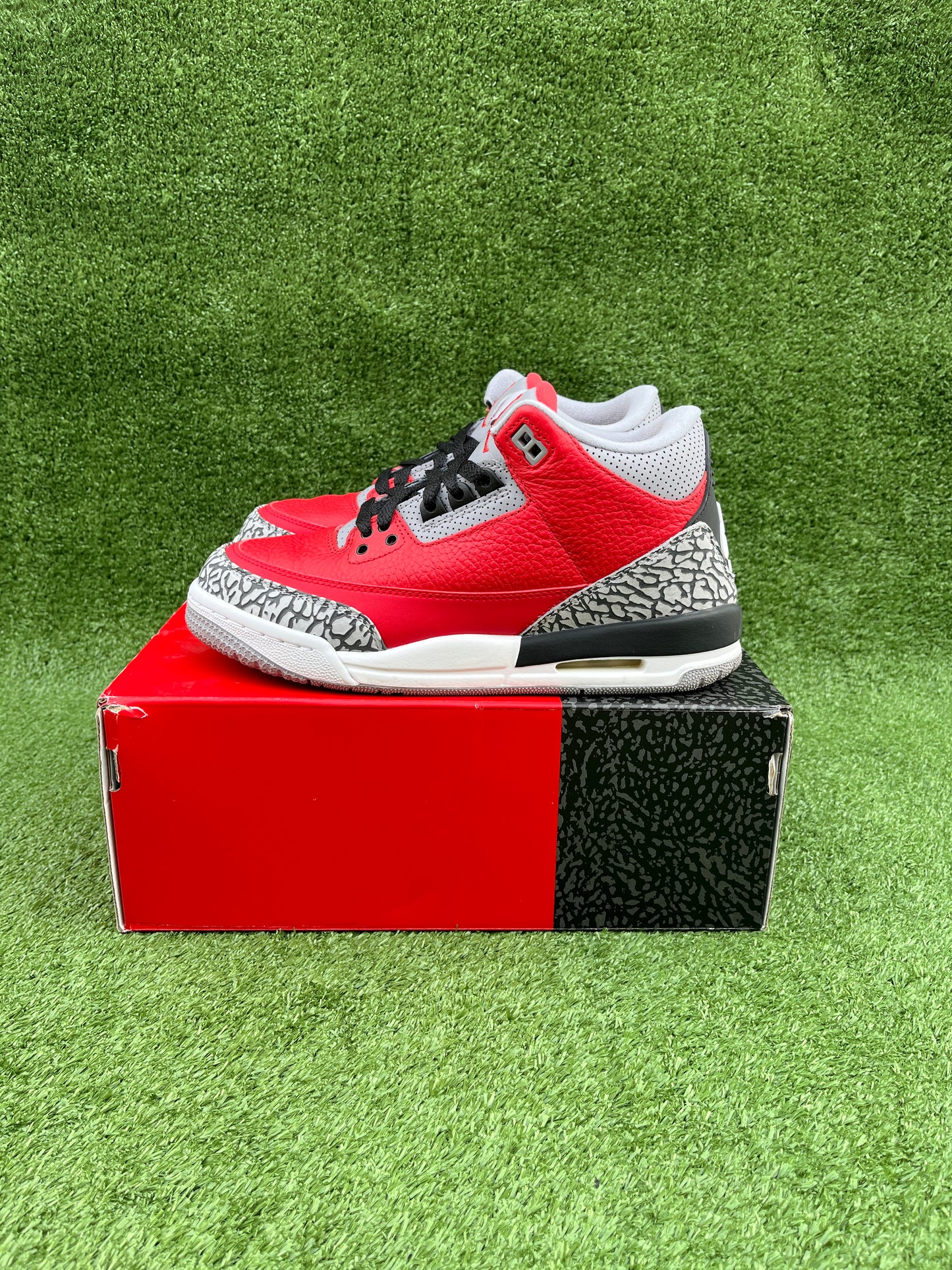 Jordan 3 - Unite [6Y-USED]