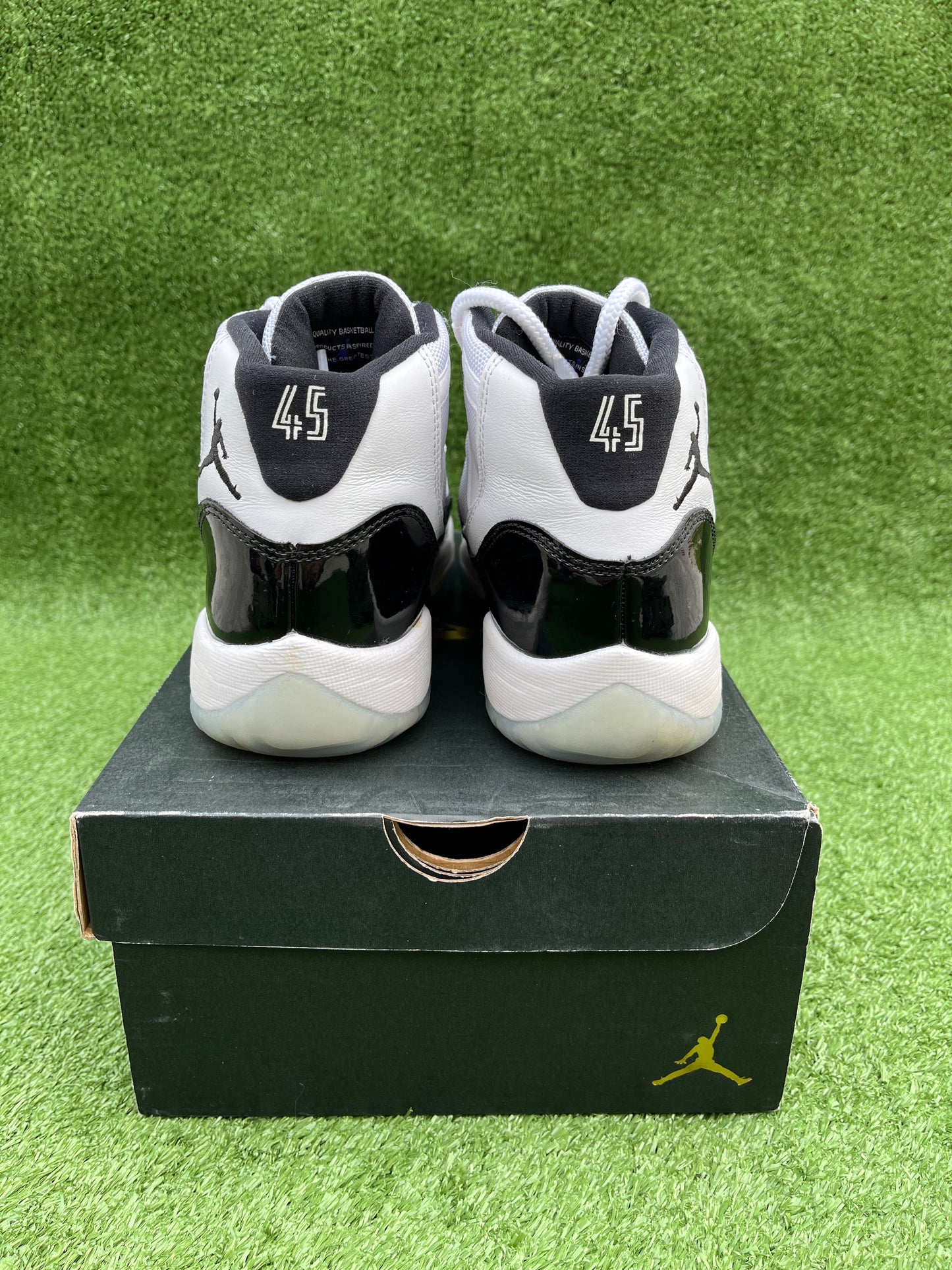 Jordan 11 - Concord [6Y-USED]