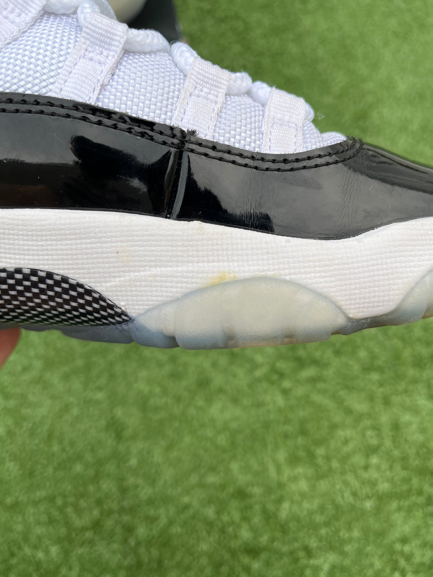 Jordan 11 - Concord [6Y-USED]