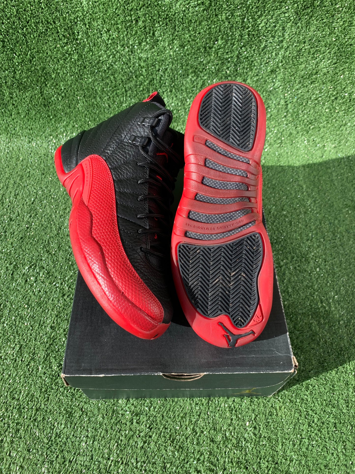 Jordan 12 - Flu Game (GS) [6Y - USED]