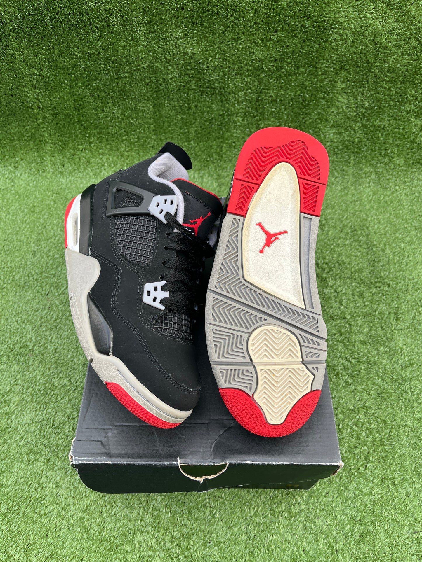 Jordan 4 - Bred [6Y-USED]