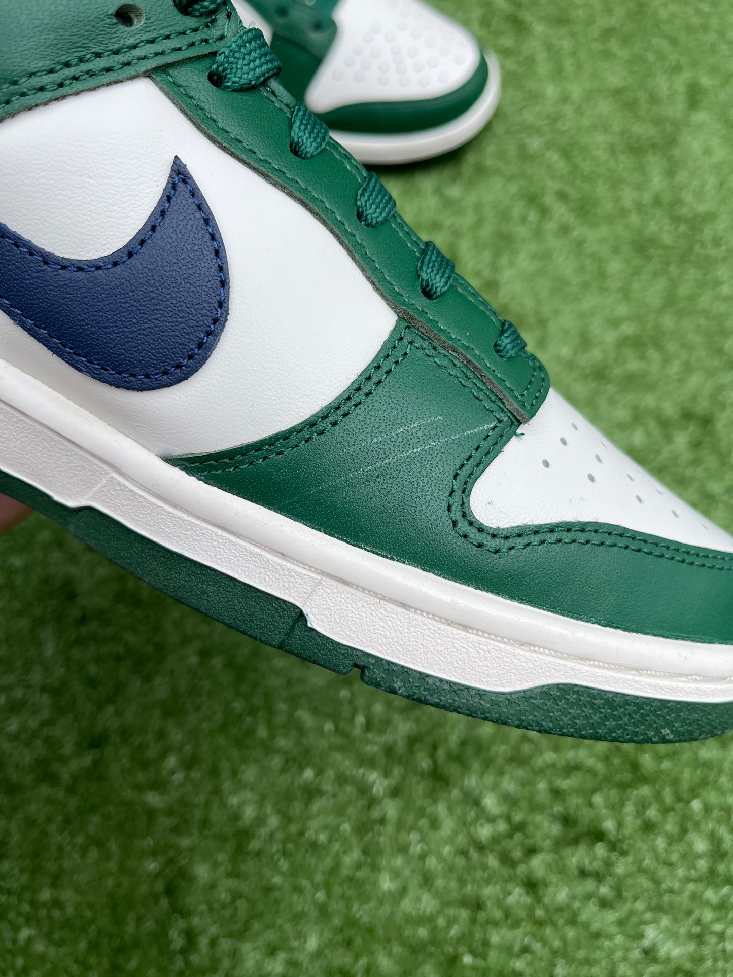 Nike Dunk Low - Gorge Green