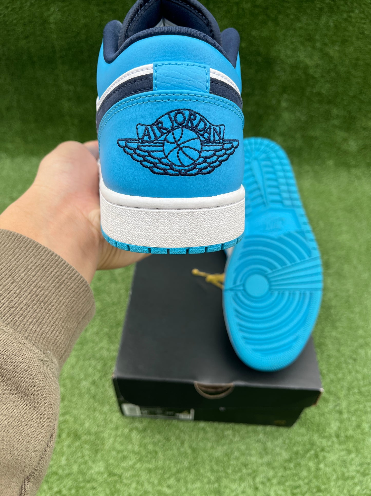 Jordan 1 Low - UNC [US9.5-USED]