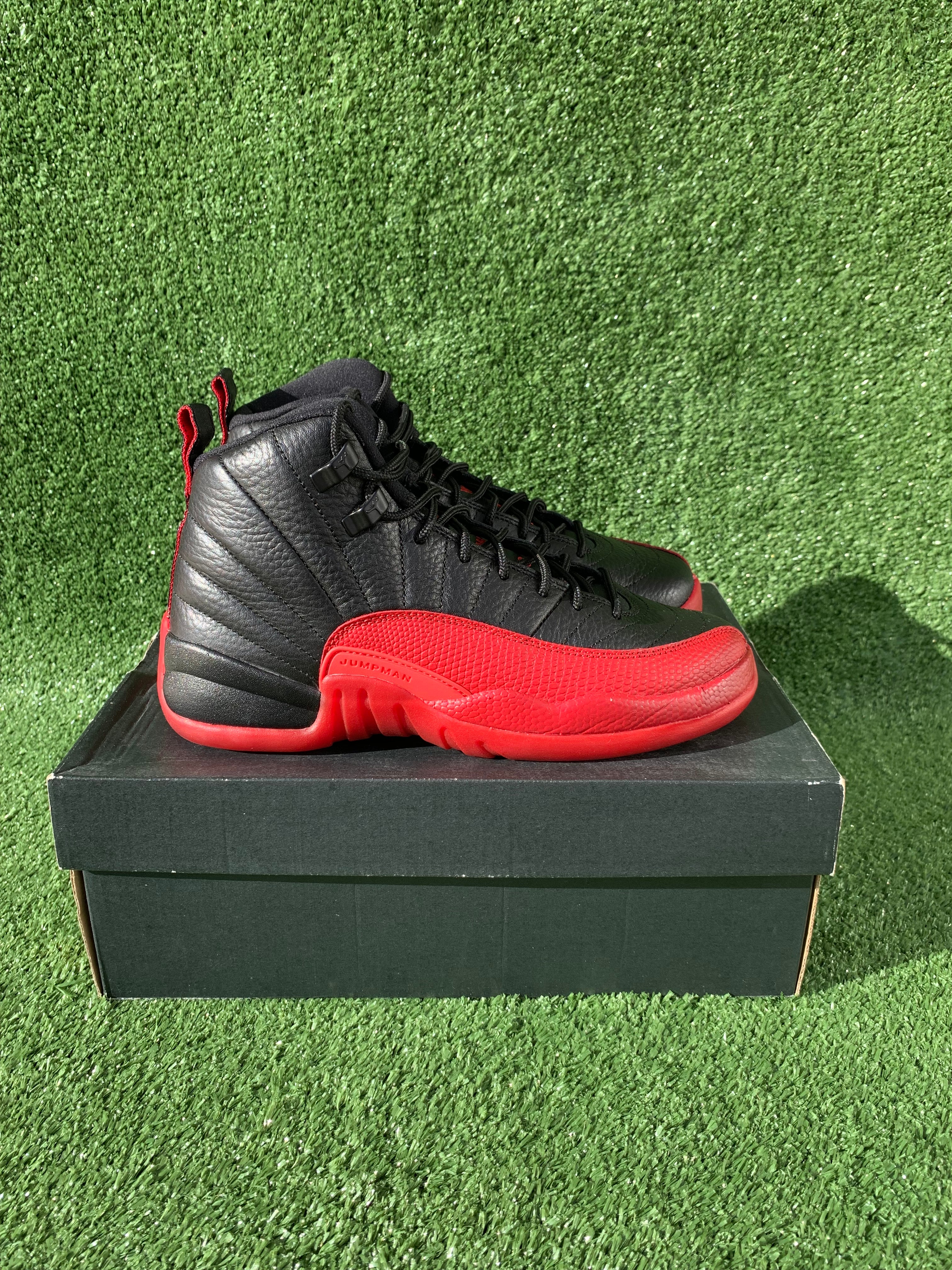 Jordan 12 Flu Game GS 6Y USED