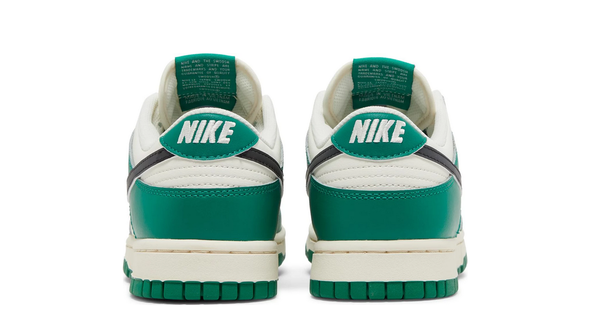 Nike Dunk Low - Green Lottery