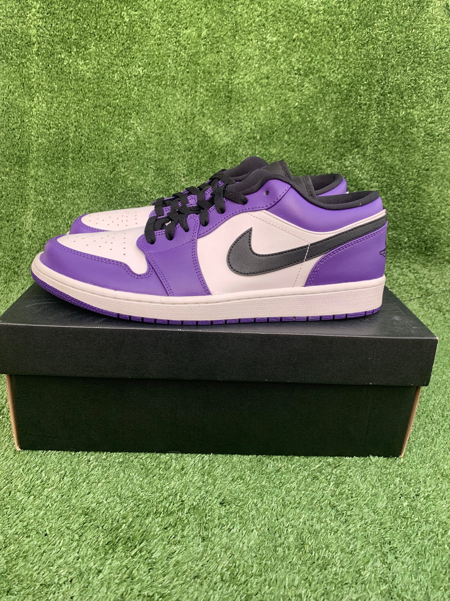 Jordan 1 Low - Court Purple [USED]