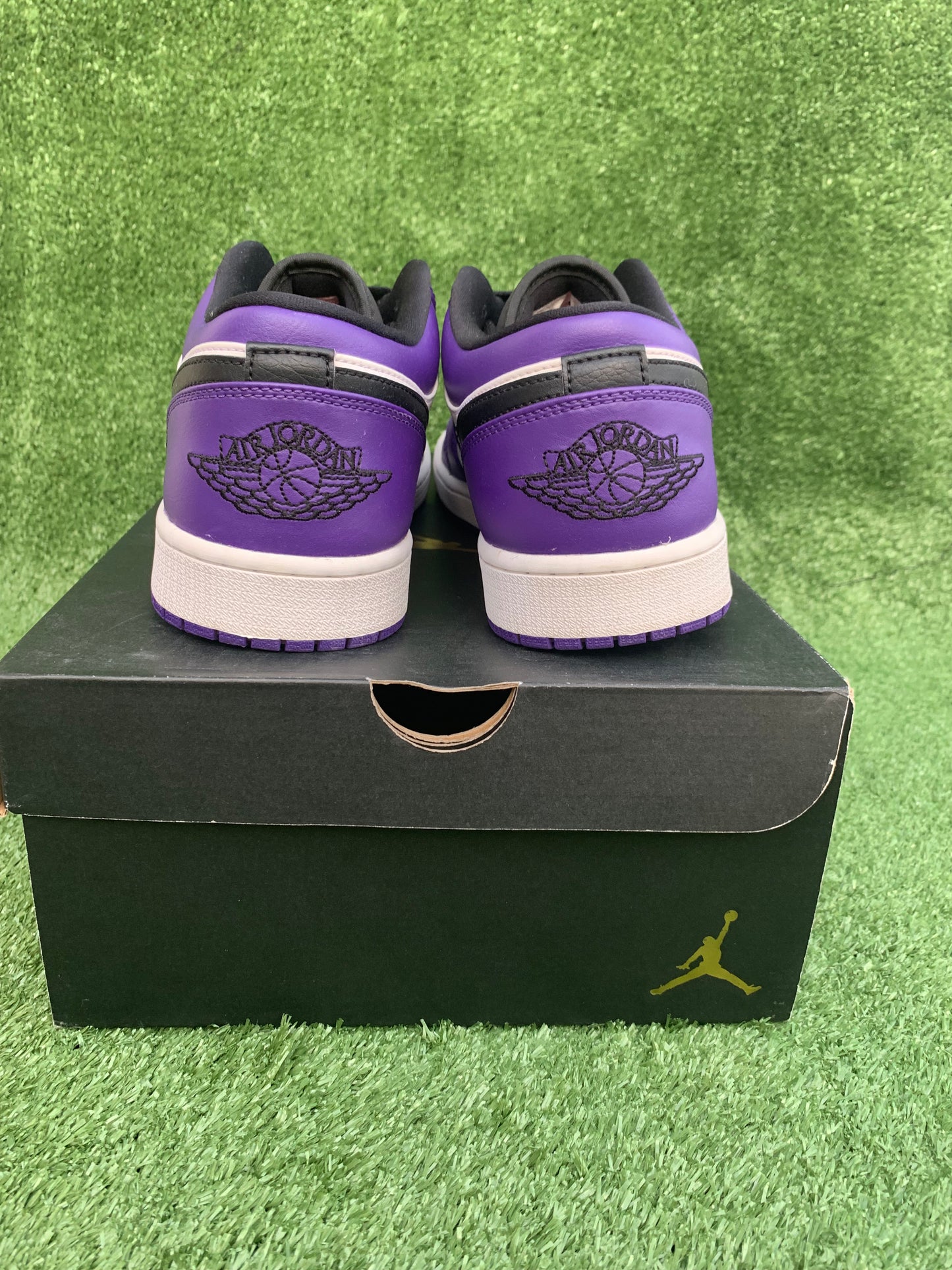 Jordan 1 Low - Court Purple [USED]